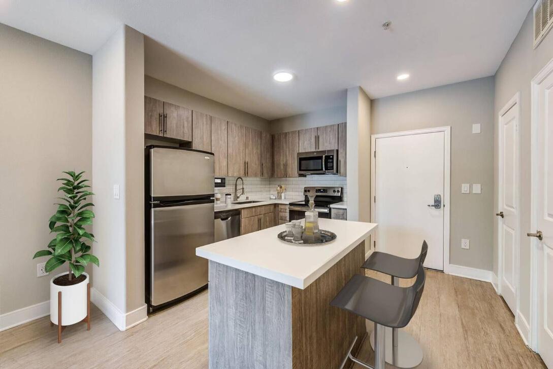 Woodland Hills Luxury Apt 2 Bed Ca Los Angeles Eksteriør billede